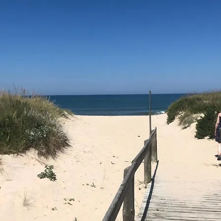 King's Tower By Em Figueira *