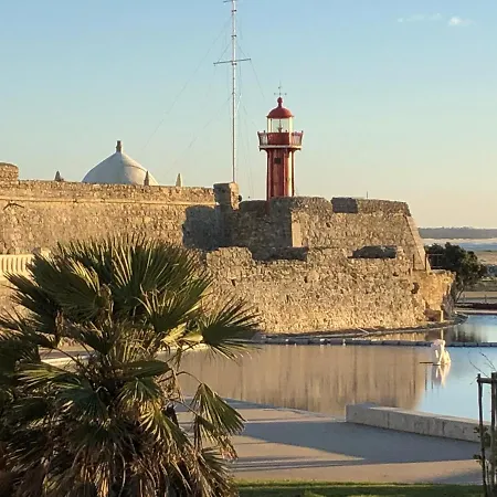 King's Tower By Em Figueira