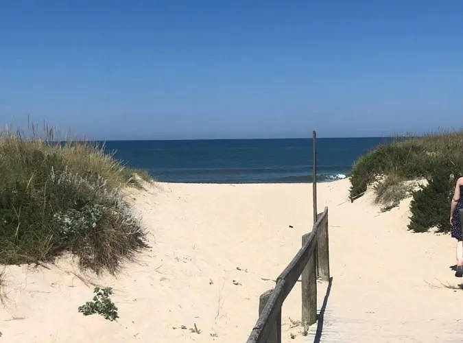 King's Tower By Em Figueira *