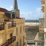 King's Tower By Ferias Em Figueira Apartment