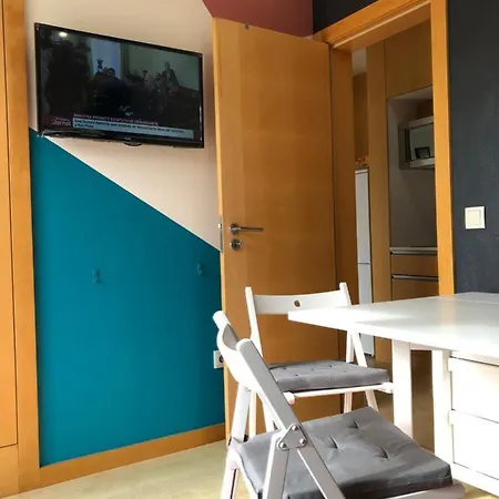 King's Tower By Em Figueira *